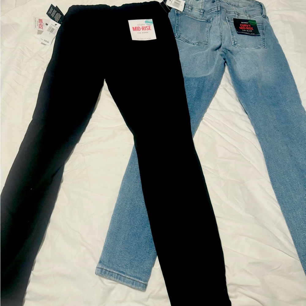 “Celebrity Pink” NEW (Macy’s) Jean Bundle     Size 3/26